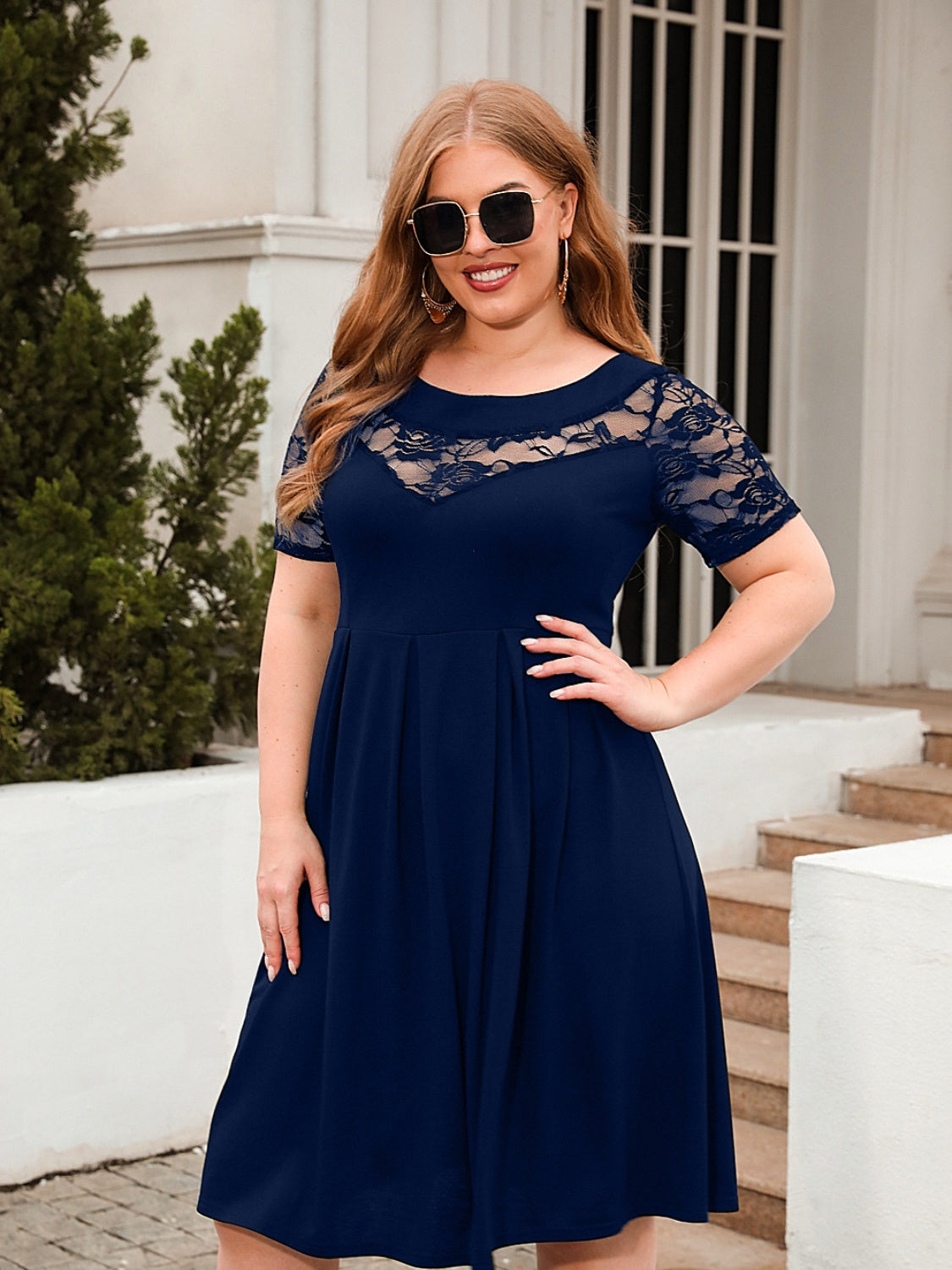 Plus Size Round Neck Lace Sleeve Dress