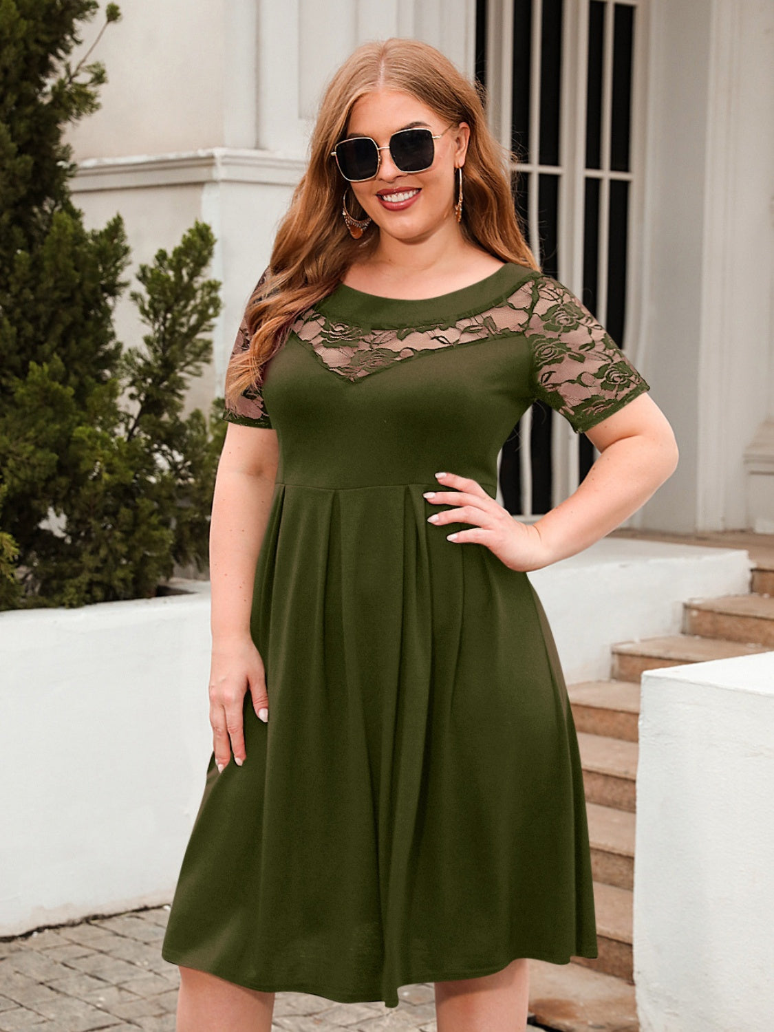 Plus Size Round Neck Lace Sleeve Dress